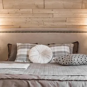 Hello Tatry Bed & Breakfast